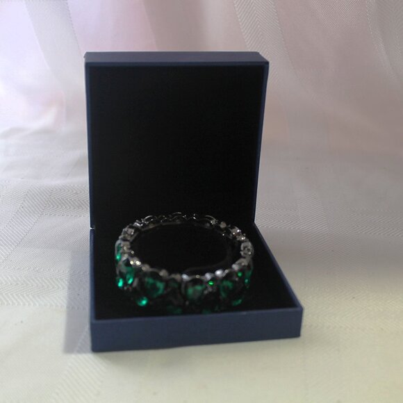 Youfir Austrian Crystal Emerald Green Stretch Bracelet, NIB - Picture 4 of 9